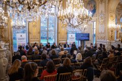 Table-ronde du groupe d'études Handicap et inclusion à l'Assemblée nationale