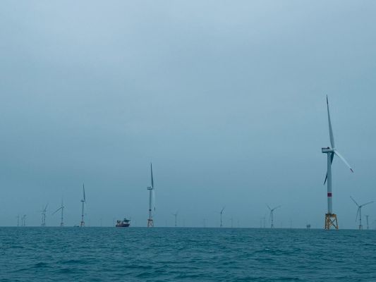 Visite du parc éolien en mer dans la baie de Saint-Brieuc